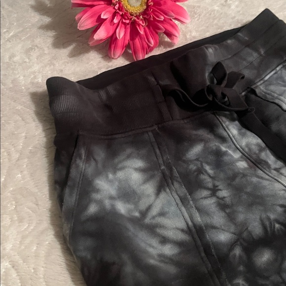 JOYLAB CROP LOUNGE PANTS SIZE SMALL - Picture 4 of 5